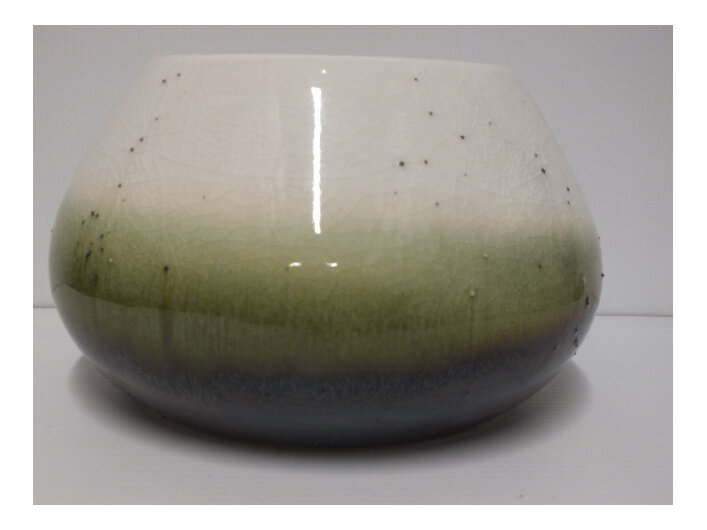 #container#ceramic#vase#round#green#white#flux