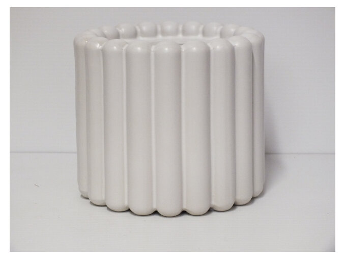 #container#ceramic#vase#round#white#textured