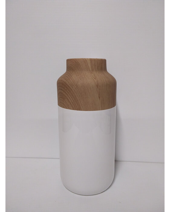 #container#ceramic#vase#round#white#timber