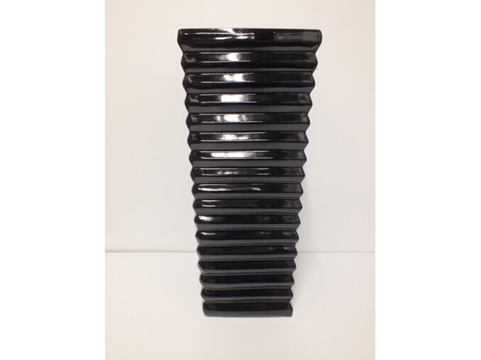 #container#ceramic#vase#taper#square#black