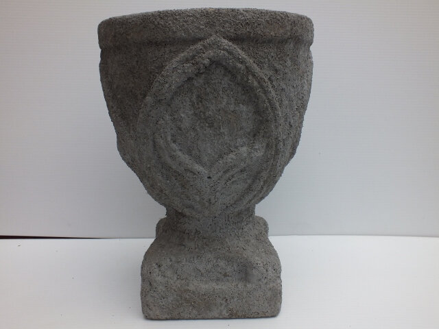 #container#concrete#urn#grey#textured