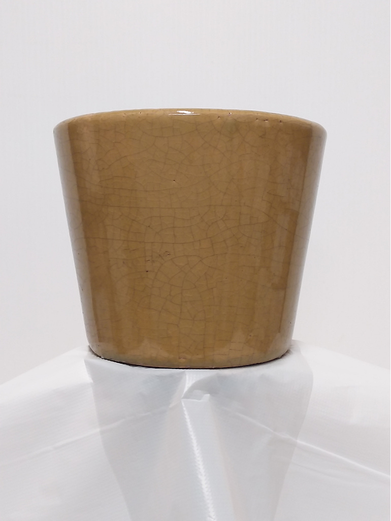 container#pot#ceramic#vintage#textured#warmgreen#olivegreen