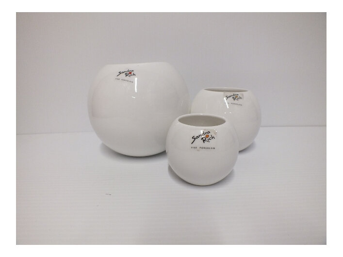 #container#pot#vase#small#porcelain#white#globe