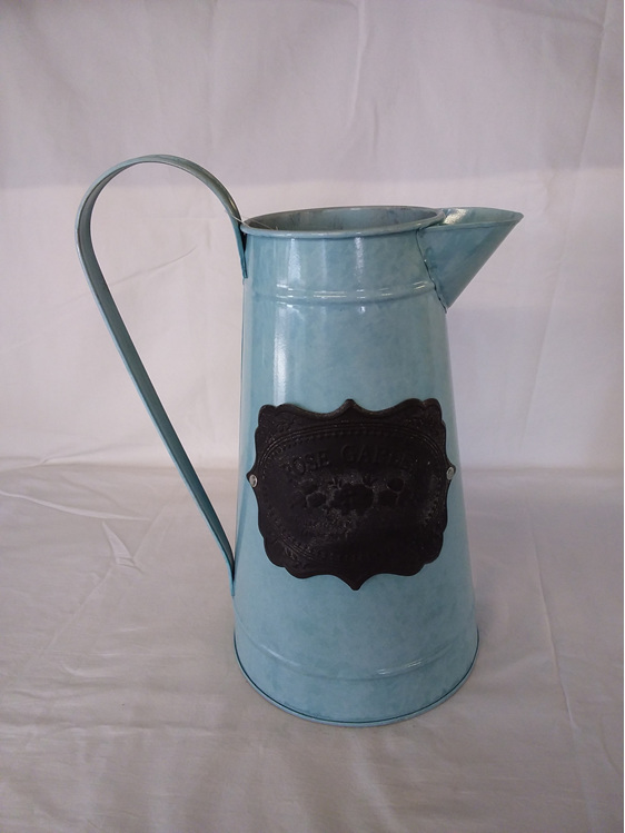#container#tin#metal#patterned#jug