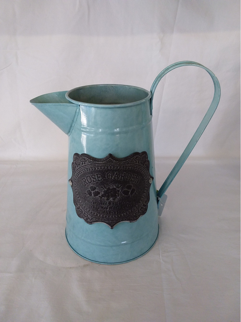 #container#tin#metal#patterned#jug