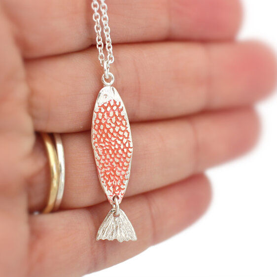 Coral orange sterling silver ika fish kinetic tails necklace handmade nz jewelry