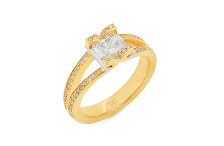 Corin Diamond Ring