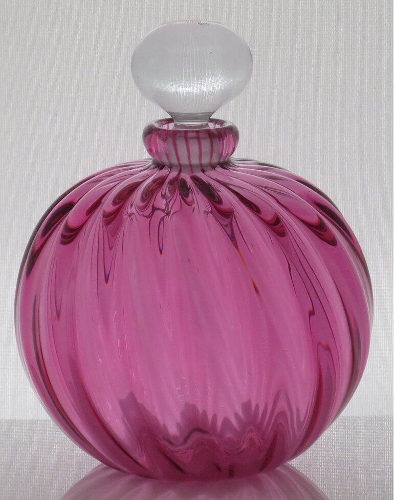 Cranberry perfume