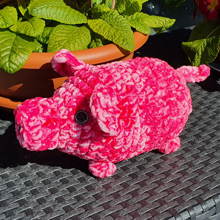 Crochet Polly the Pig