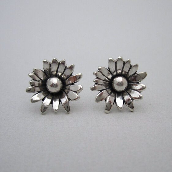 Daisy Sterling Silver Stud Earrings Julia Banks Jewellery