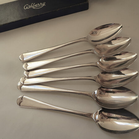 Dessert Spoons x 6