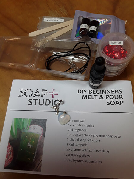 DIY Beginners Melt and Pour Soap