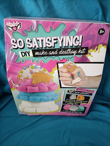 DIY - SO SATISFYING - Ice Cream (Sand & Clay mix)