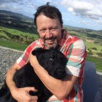 Dr Jon Makin (BVSc)   |   Veterinarian & Director