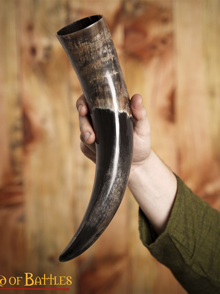 Drinking Horn Type 2D - Plain Medium Sized Horn with Natural Finish