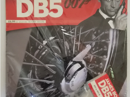 Eaglemoss 1/8 James Bond DB5 Weekly Magazine Issue 17