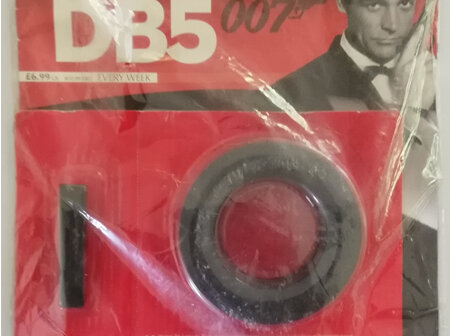 Eaglemoss 1/8 James Bond DB5 Weekly Magazine Issue 5