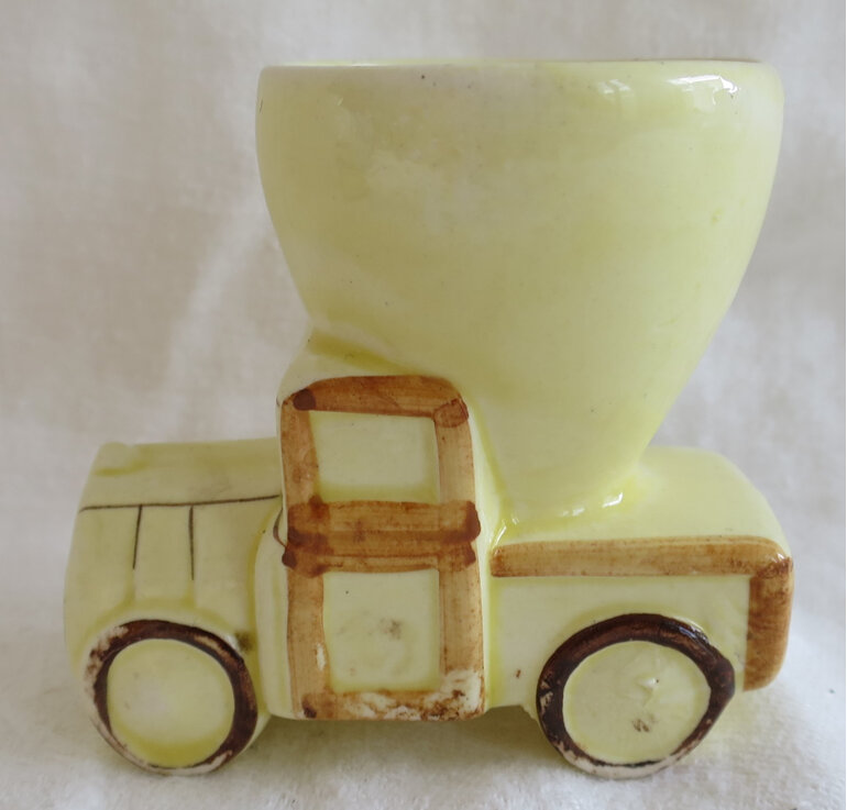 Egg cup car