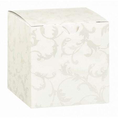 Embossed favour boxes x 24