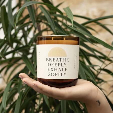 ETIKETTE X WOW CANDLE BREATHE DEEPLY