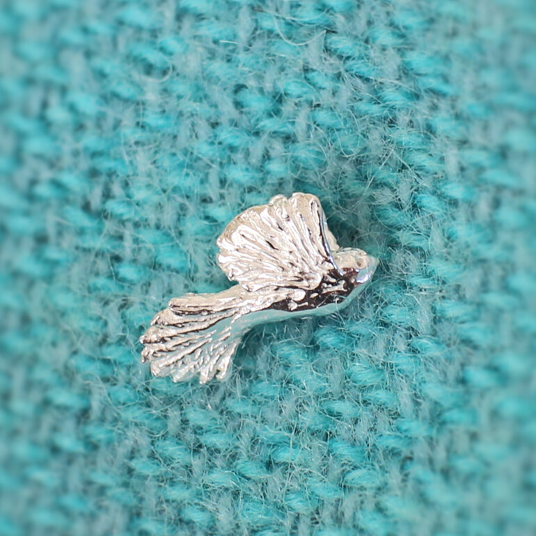 Fantail native nz bird silver wedding lapel pin brooch lily griffin jeweller