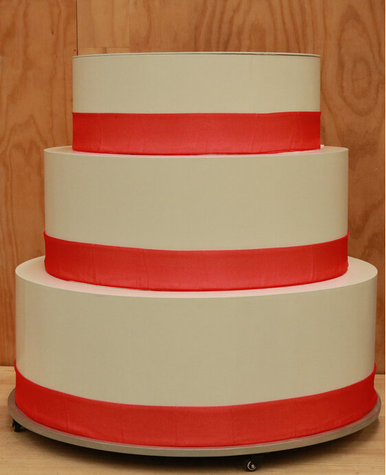 giant cake hire