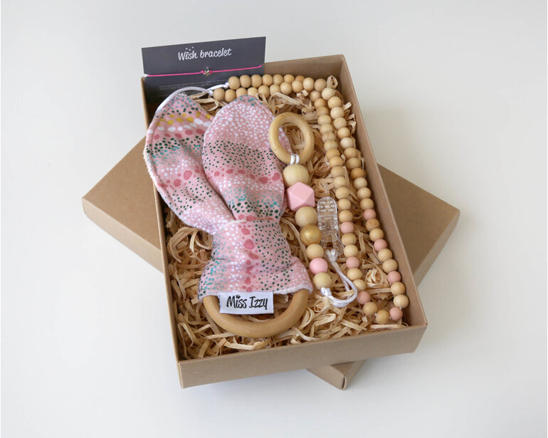 Gift box for teething babies made in New Zealand by Miss Izzy