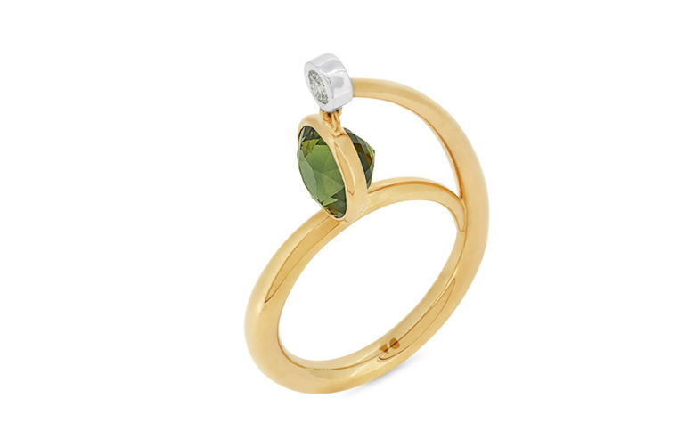 Green Sapphire Diamond Ring