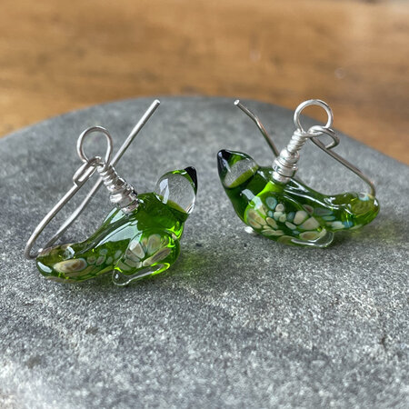 Handmade glass earrings - bird - small -  green