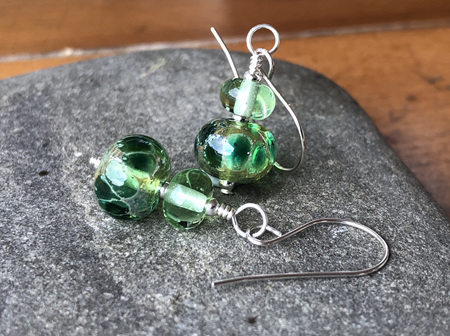 Handmade glass earrings - luna - green