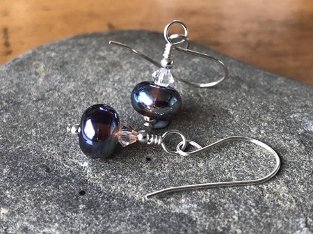 Handmade glass earrings - simple drop - aurae