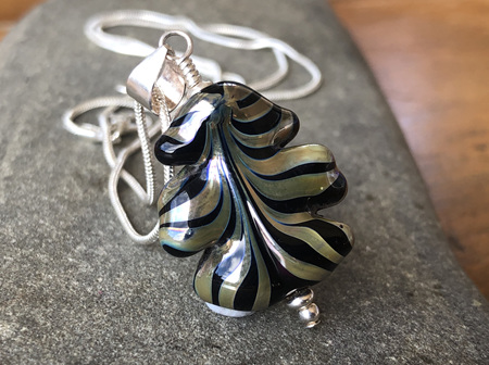 Handmade glass pendant - leaf - Melia 2 on black [2]