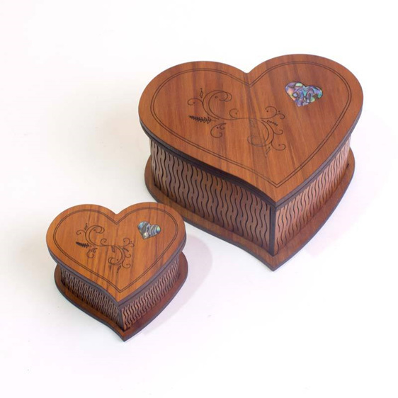 heart boxes small and large
