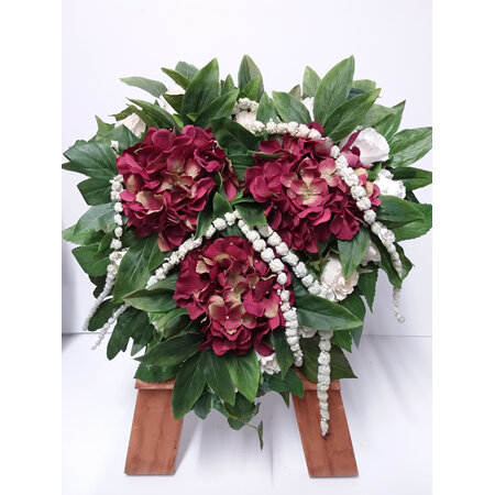 Heart of Red Hydrangea and Cream Roses 2336