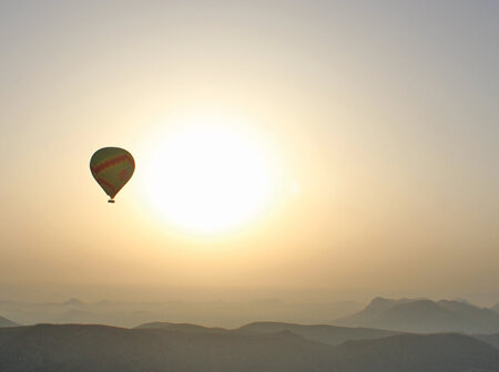Hot Air Balloon Engagement Proposal: Jamie and Tom’s Unforgettable Trip To India