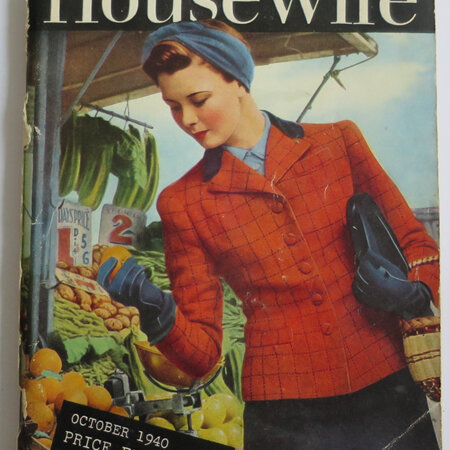 HOUSEWIFE