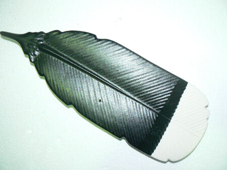 Huia Feather Small