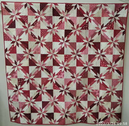 Hunter Star Quilt Kit - 2 colourways red and teal blue