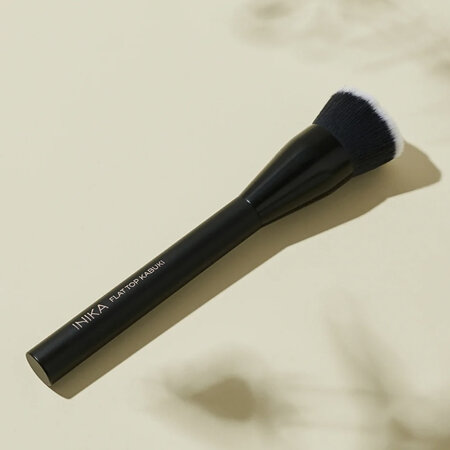 INIKA FLAT TOP KABUKI BRUSH