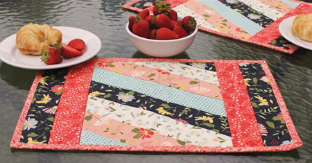 Jakarta Placemats Sewing Kit by June Tailor