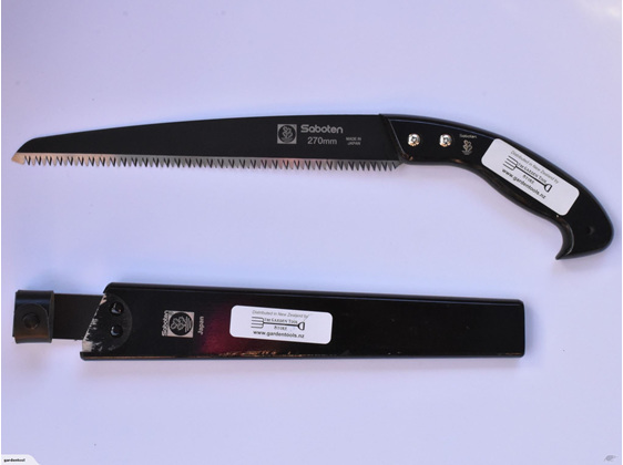 Japanese pruning saw with scabbard
