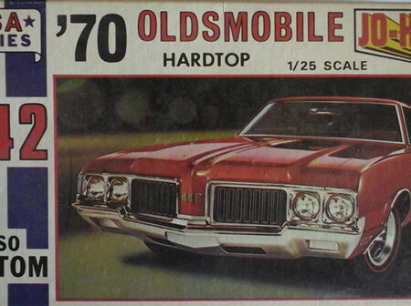 Jo-Han 1/25 1970 Oldsmobile Hardtop (2 Kits) (C5070)