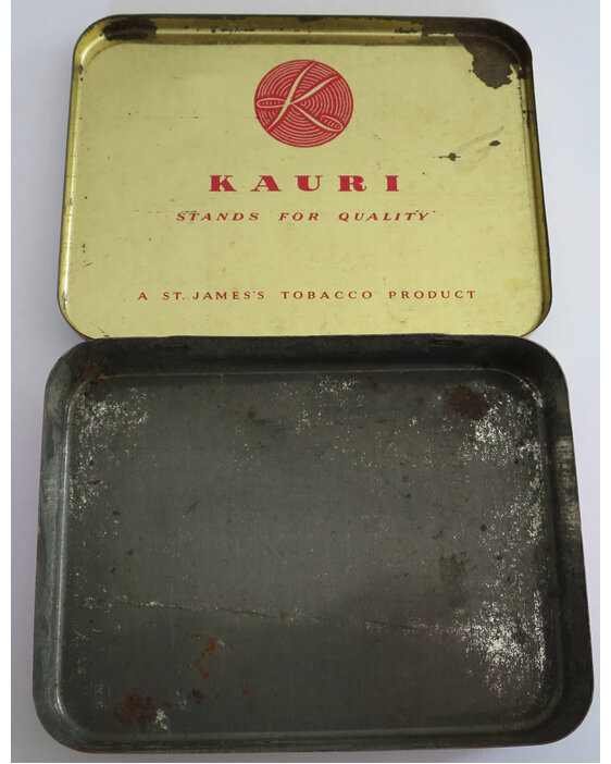 Kauri tobacco tin