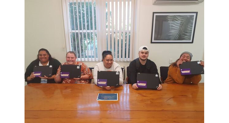 Kawerau Future Leaders with their refurbished laptops refurbished by Remojo Tech