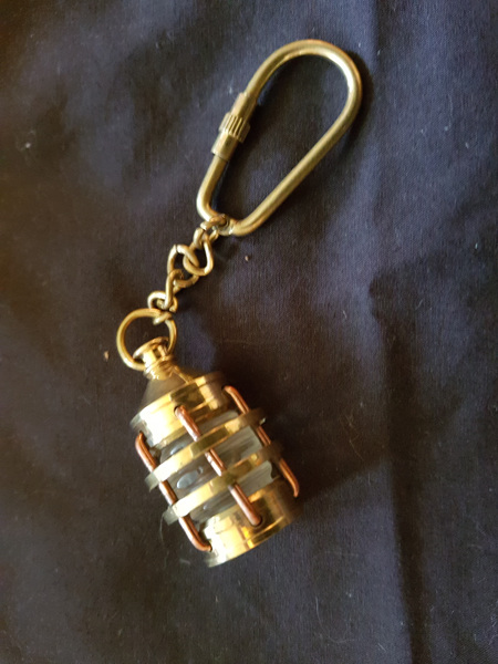 Key Ring 17 - Ship's Lantern