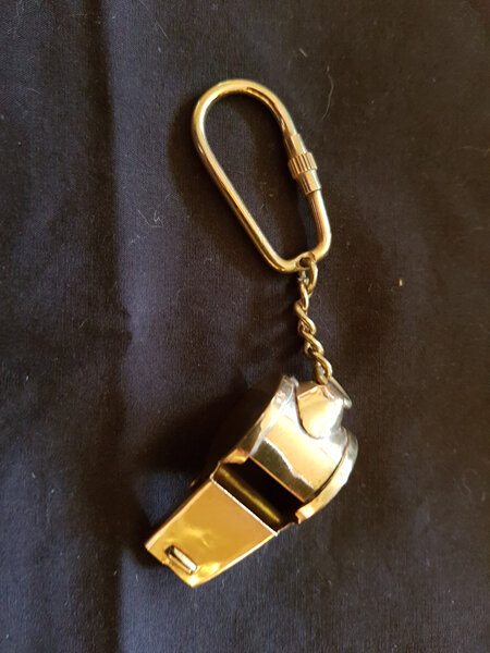 Key Ring 6 - Small Functional Whistle