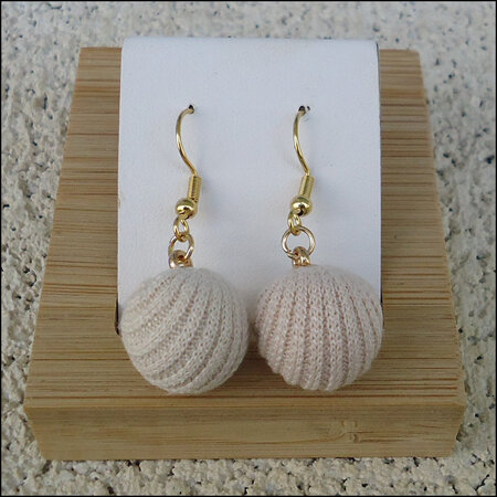 Knitted Earrings - Cream
