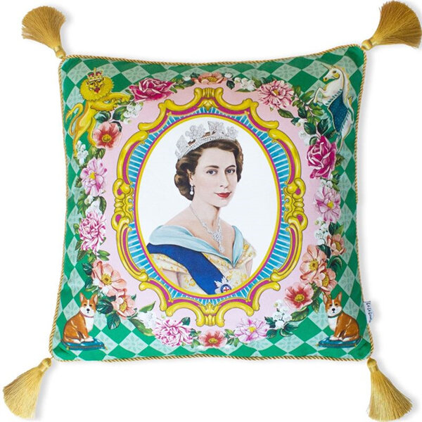 La La Land - Her Majesty The Queen Square Cushion