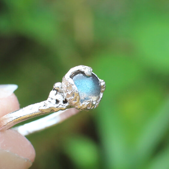 labradorite gemstone reef ring sterling silver organic lily griffin jewellery nz
