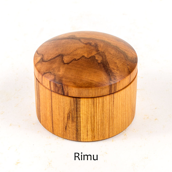Large round box made from rimu - made in new zealand